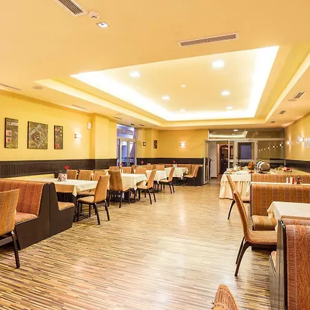 Alpine Relax Free & Pool Pamporowo