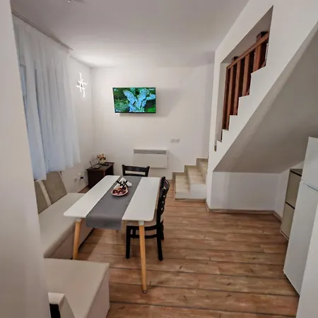 Alpine Relax Free & Pool Apartament