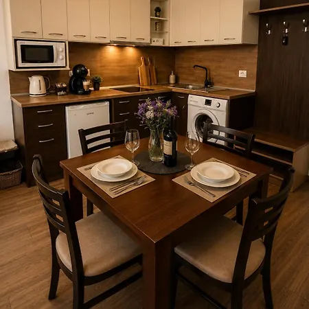 Alpine Relax Free & Pool Apartment