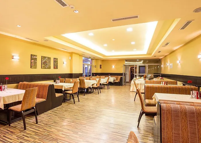 Alpine Relax Free & Pool Pamporovo