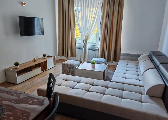 Alpine Relax Free & Pool Daire Pamporovo